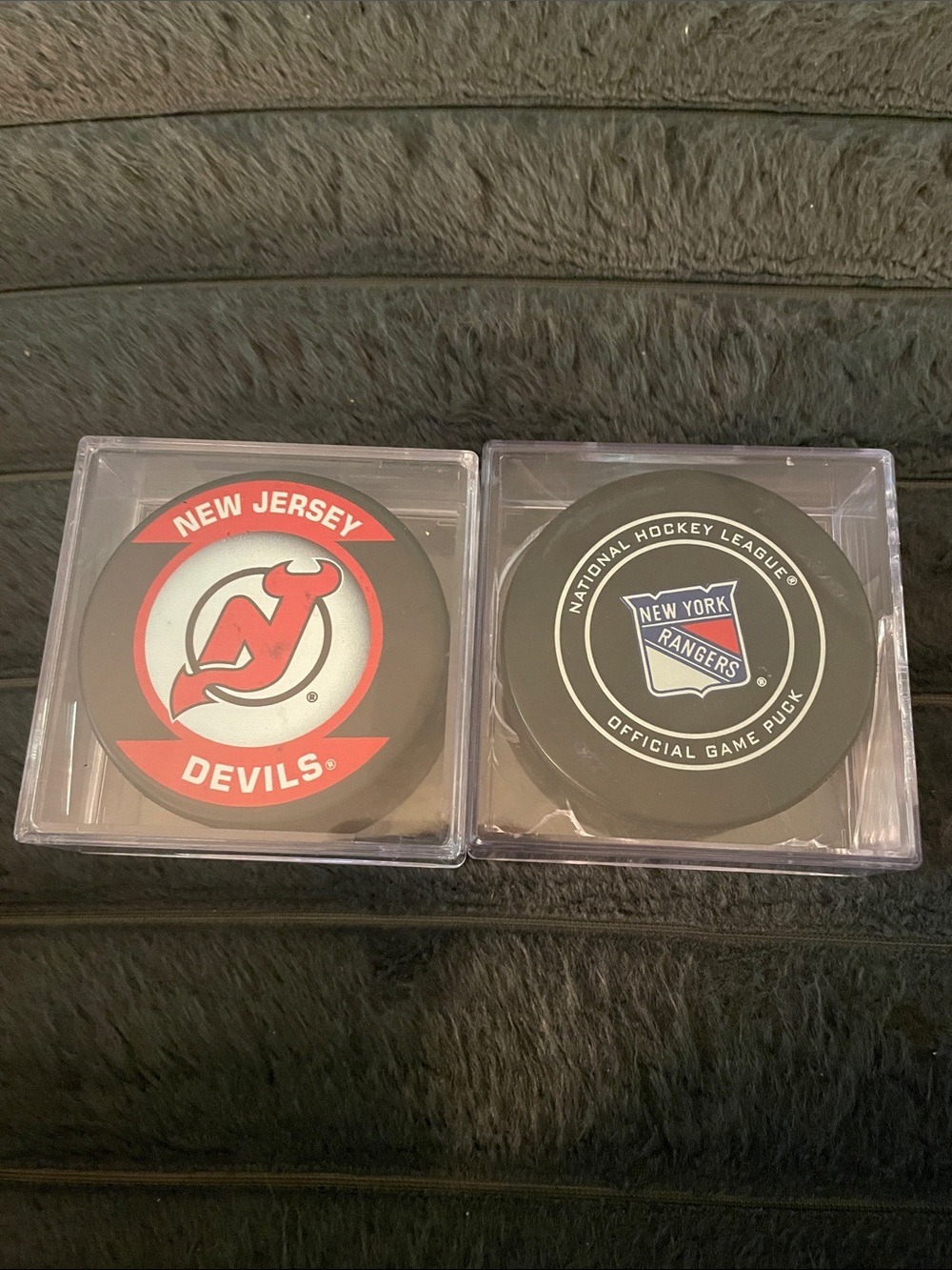 NHL Official Game Pucks NJ Devils & Ny Rangers